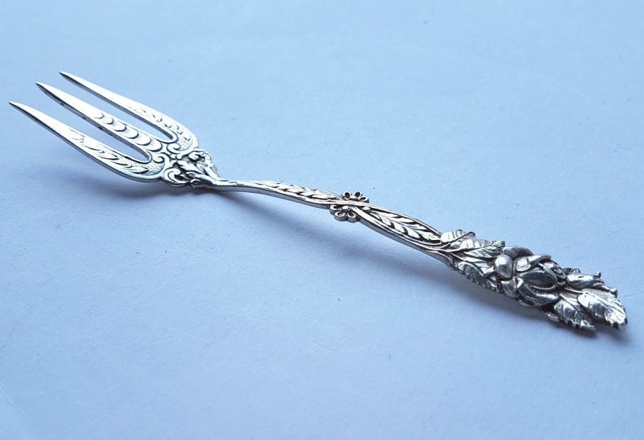 Fork/ Serving Fork, 800 Silver K874