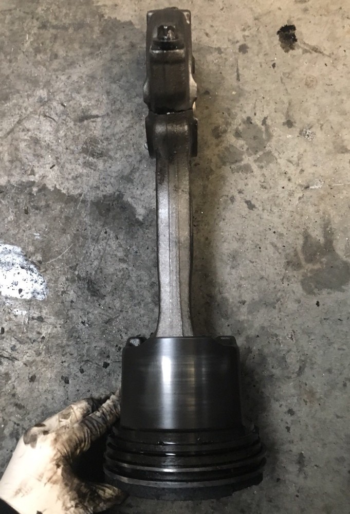 MAXXFORCE 13 ENGINE PISTON & CONNECTING ROD INTERNATIONAL 5870E00