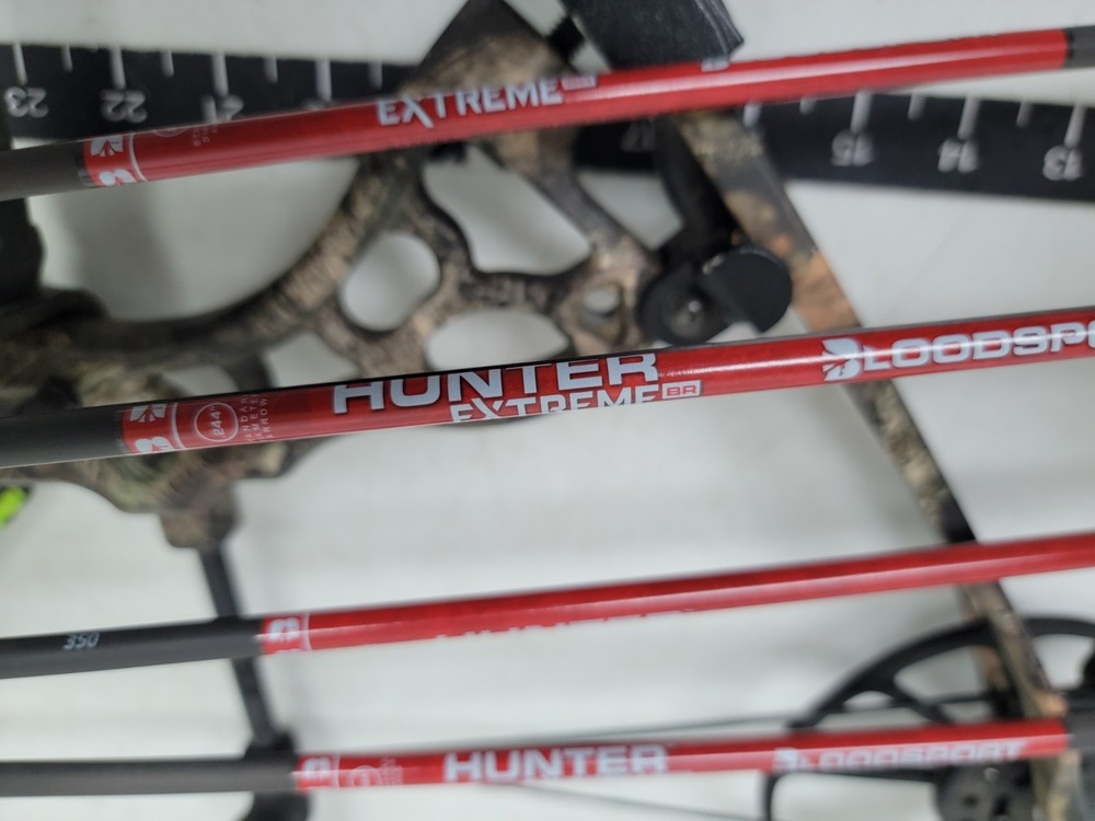 Bear Archery Pledge Compound Bow Right Handed 29" 70lb Draw