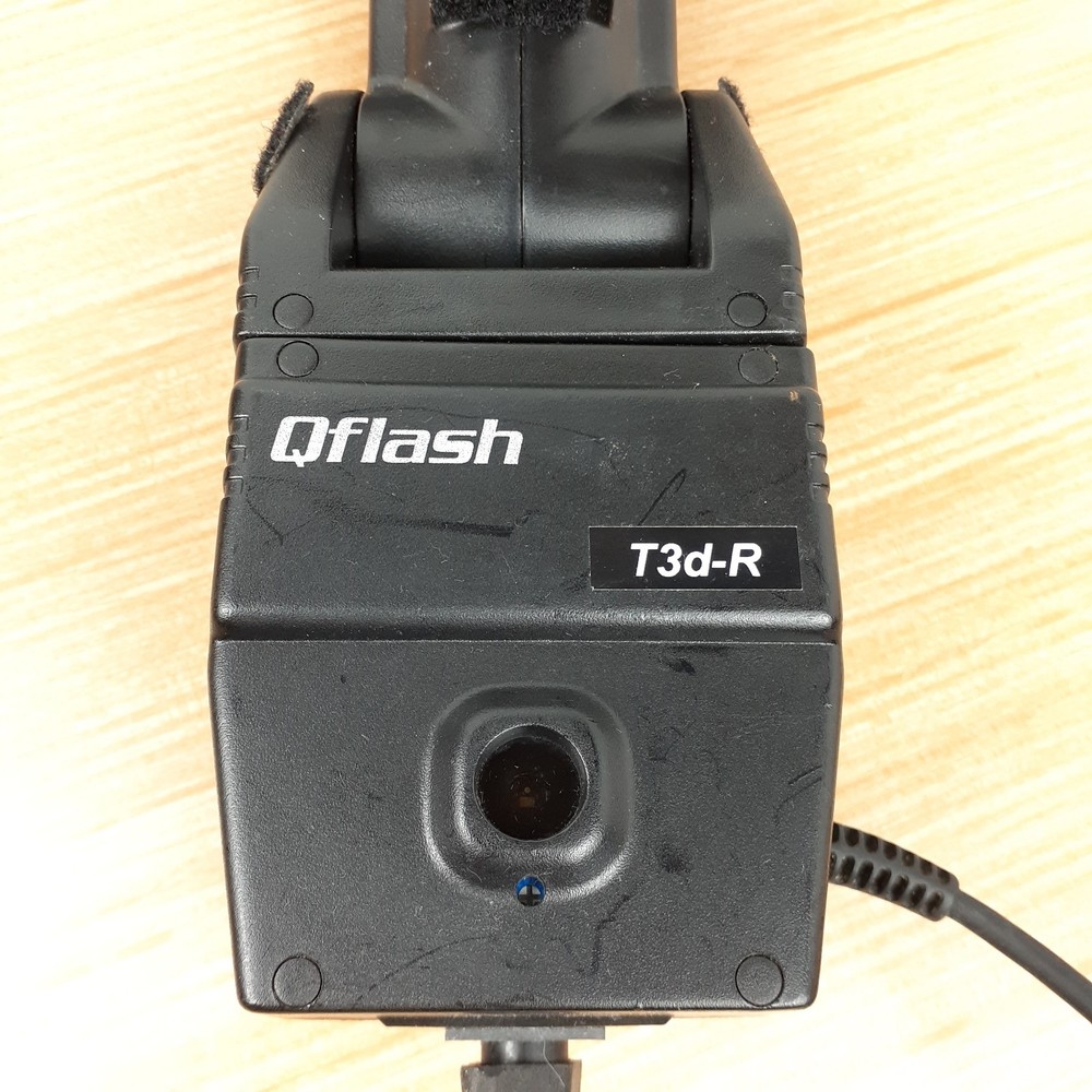 Quantum Instruments Qflash Model T3D-R Flash UNTESTED No Bulb