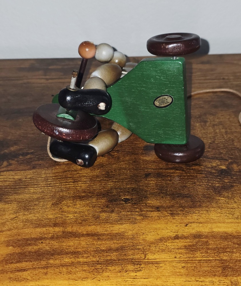 Vintage Wooden Pull Toy Beaded Bear EUC