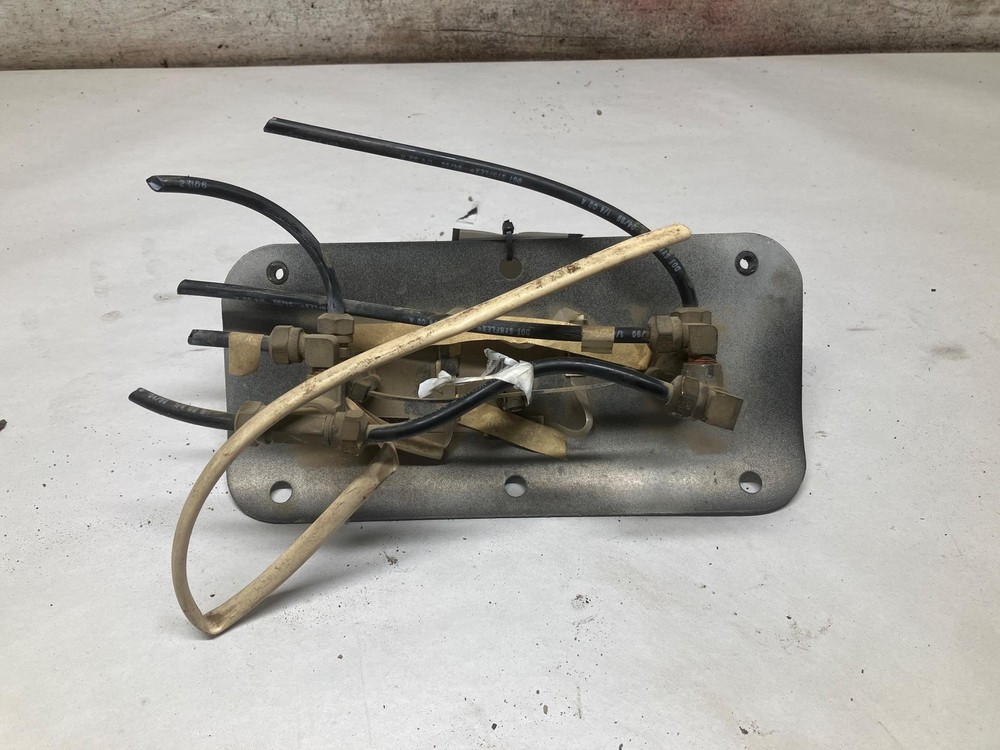 International 9400 SWITCH Dash Panel - Used