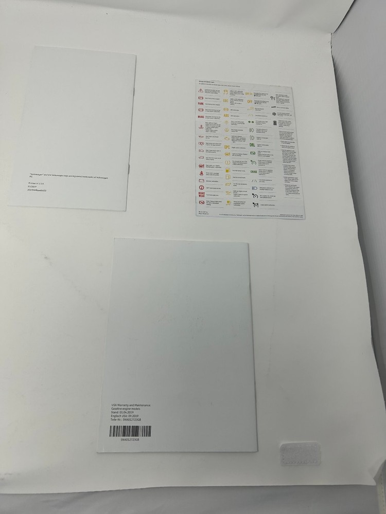 2020 Volkswagen Passat Owner's Manual Set