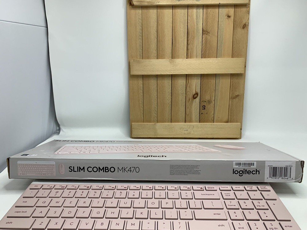 Logitech MK470 Slim Wireless Keyboard/Mouse Combo, Modern Compact Layout, Rose