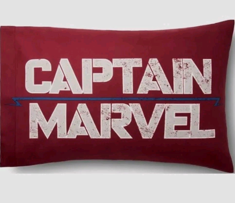 1 Reversible Marvel Captain Marvel Pillowcase New 20" X 30"