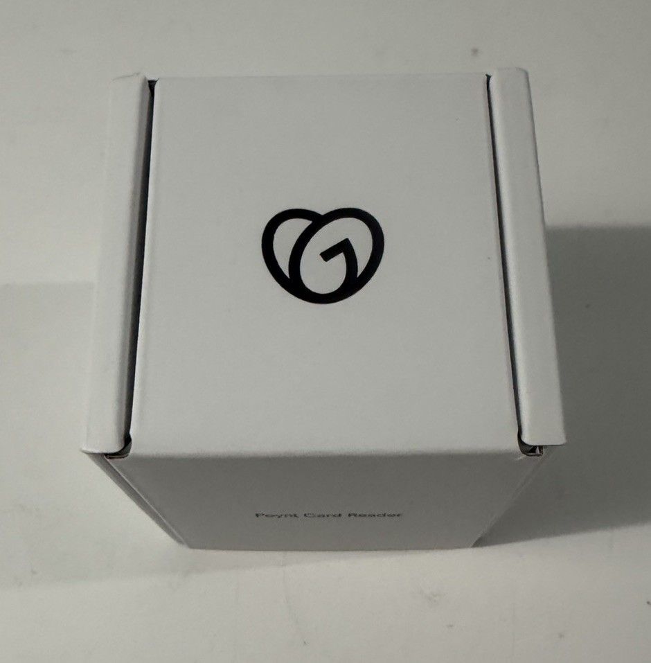 GoDaddy Poynt Card Reader Model CHB30