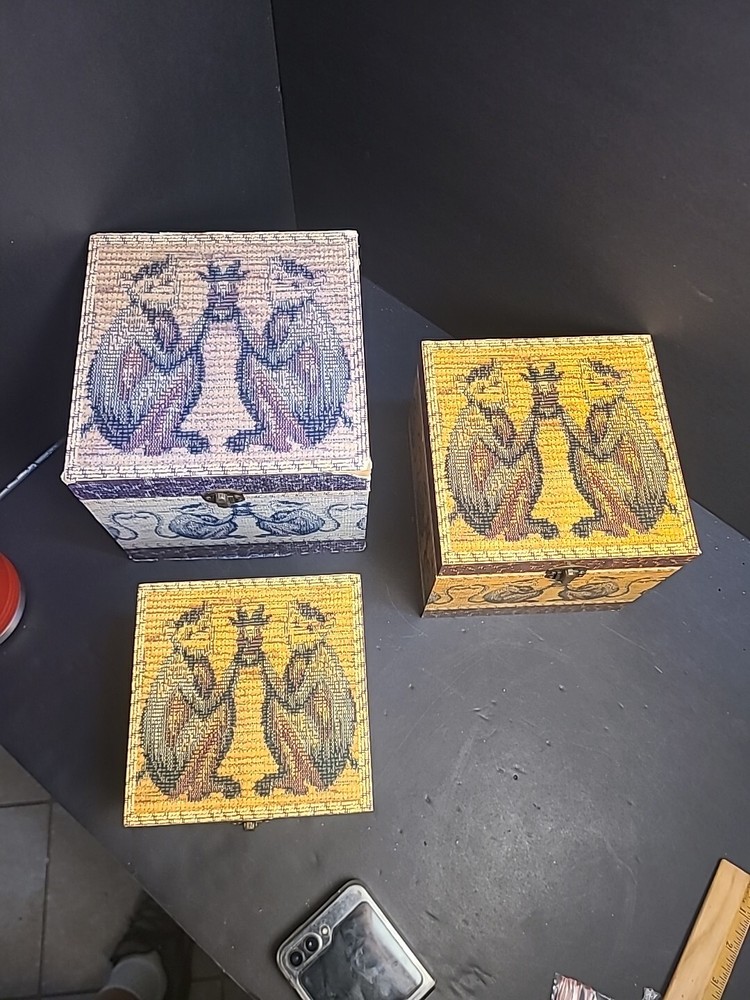 Nesting Boxes Monkeys
