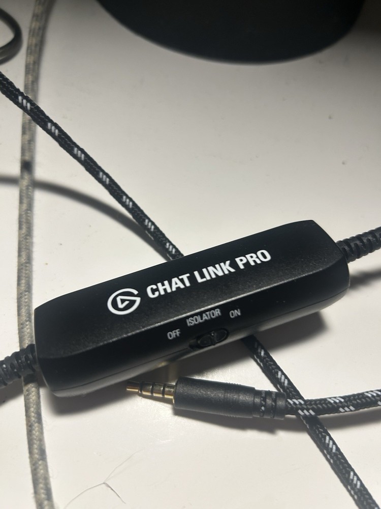 Streaming Bundle Elgato Chat link Capture Card device Hyper x Microphone