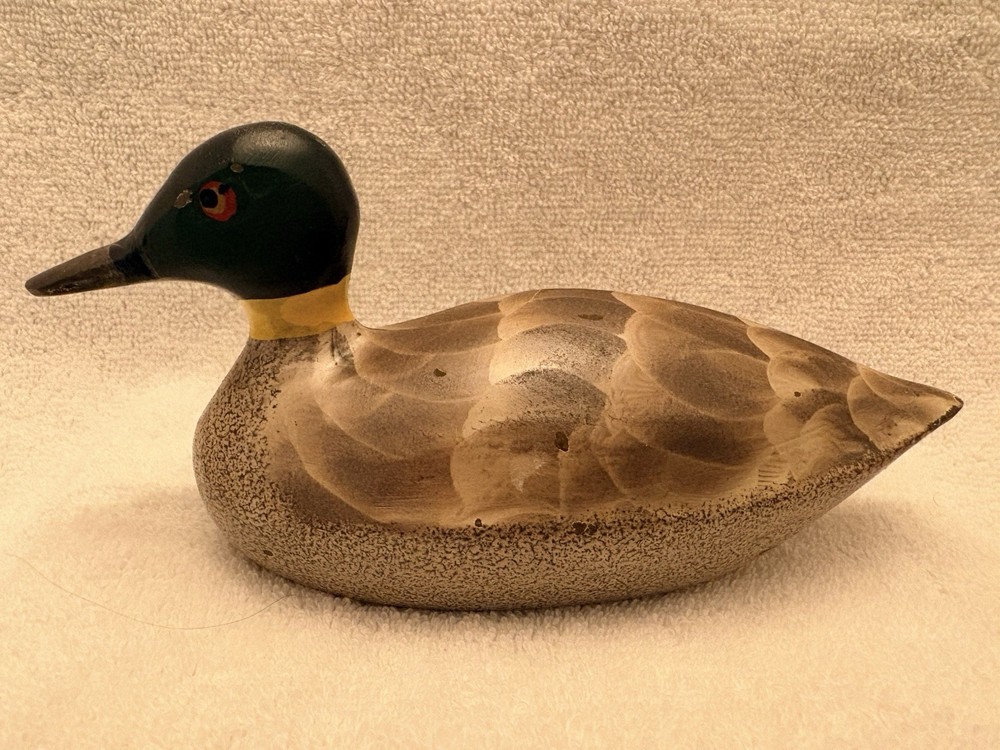 Antique Cast Iron Duck Collar 5" Painted