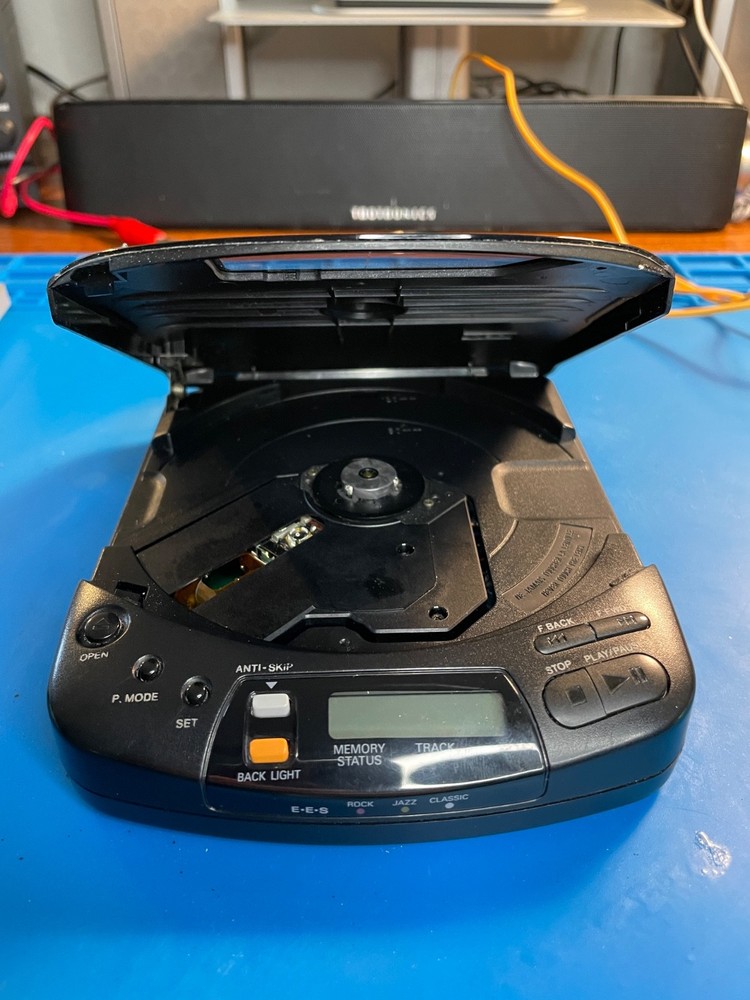 Fisher Opti Trac II PCD-60 Discman CD Player - Working