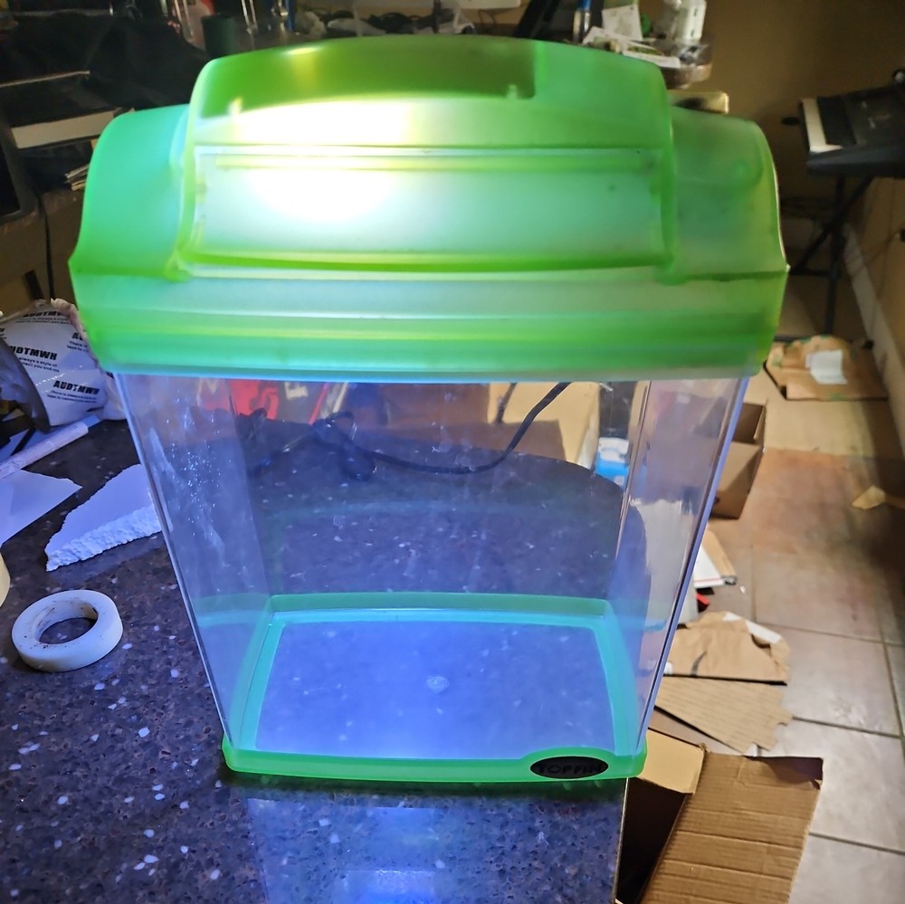Topfin 1.2 Gallon Fish Tank