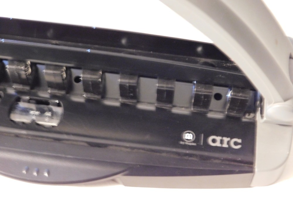 Staples ARC 11-Hole Desktop Paper Punch for DiscBound Notebook System, Used