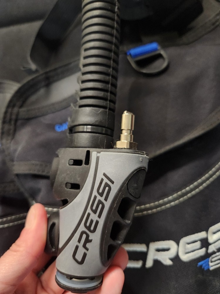 Cressi Start Scuba BCD - Size Small - Starter BCD