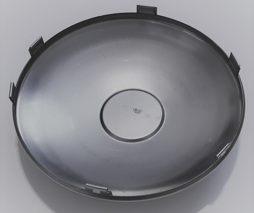 Monaco RV Center Hub Cap Roadmaster Chassis and Holiday Rambler 6 Tab Fit