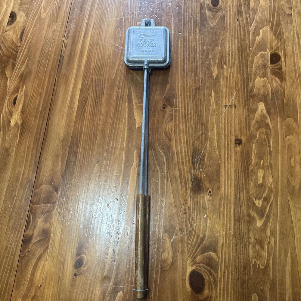 Coghlan's Camp Cooker Sandwich Maker 27"