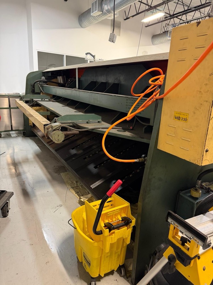 Amanda Shear Model: M-4065 Year:1966