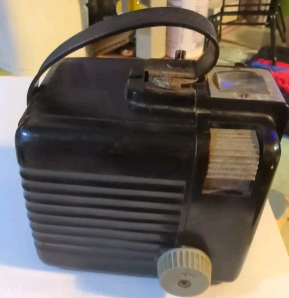 Vintage Kodak Brownie Hawkeye Camera Flash Model