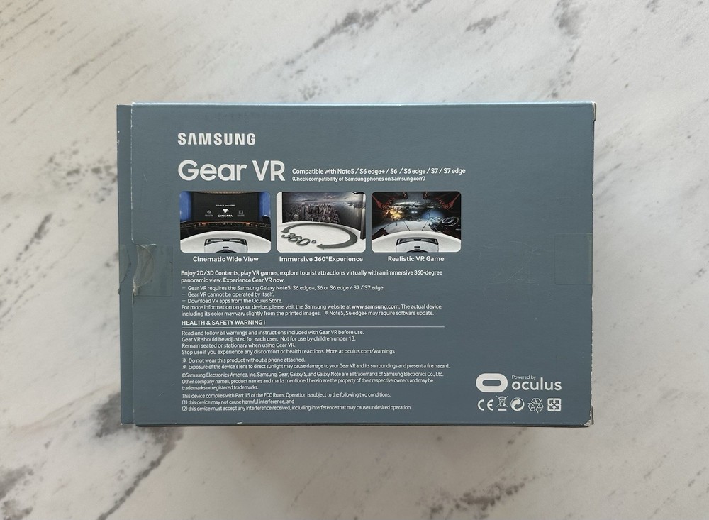 Samsung Gear VR Virtual Reality Headset