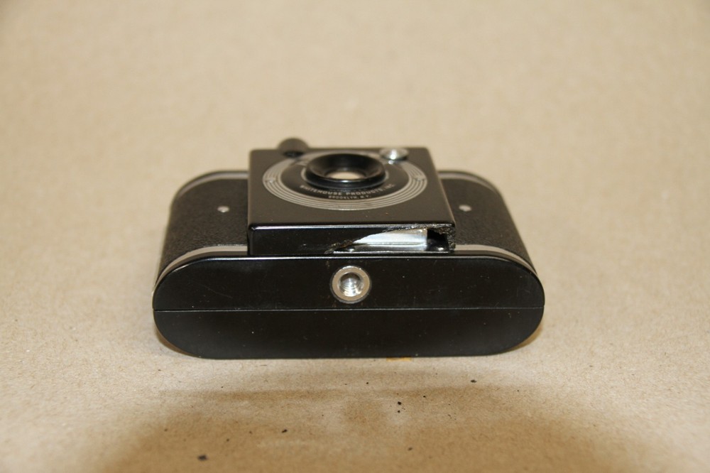 Beacon ii Camera and case