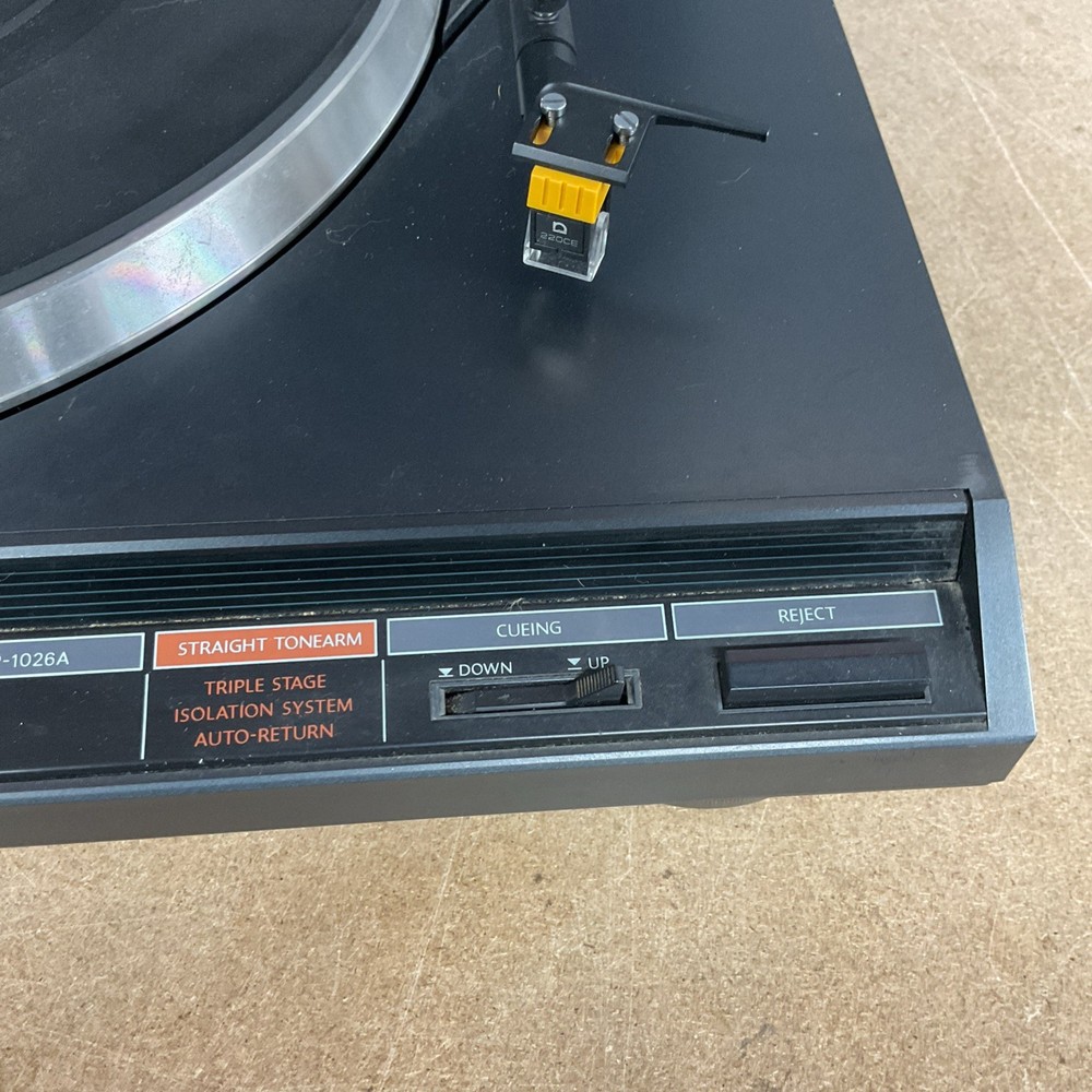 ONKYO Auto Return Turntable System Model CP-1026A - Untested