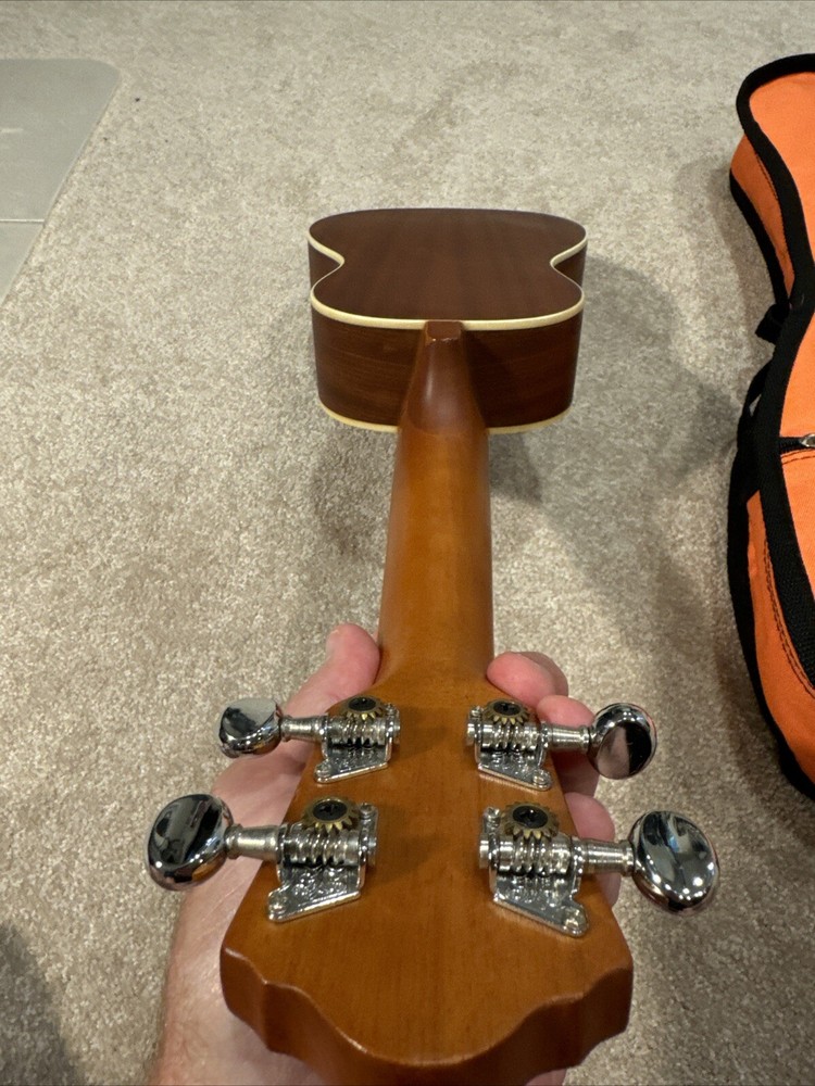 Ibanez IUKS5 Soprano Ukulele - Natural