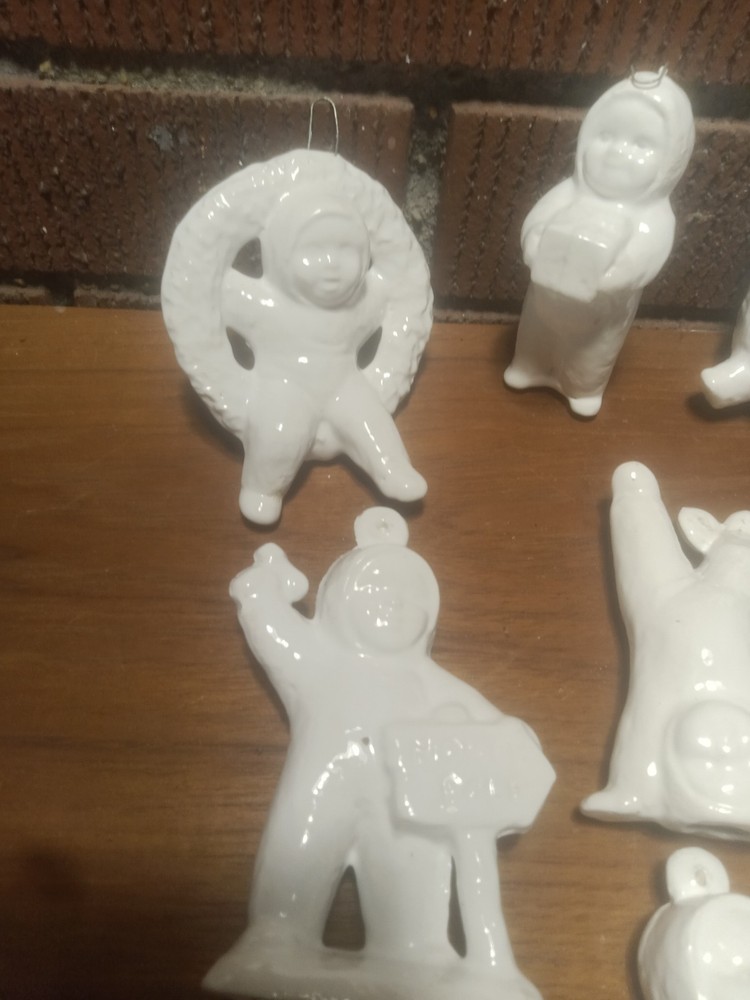 Snowbabies, 7 White, Ceramic