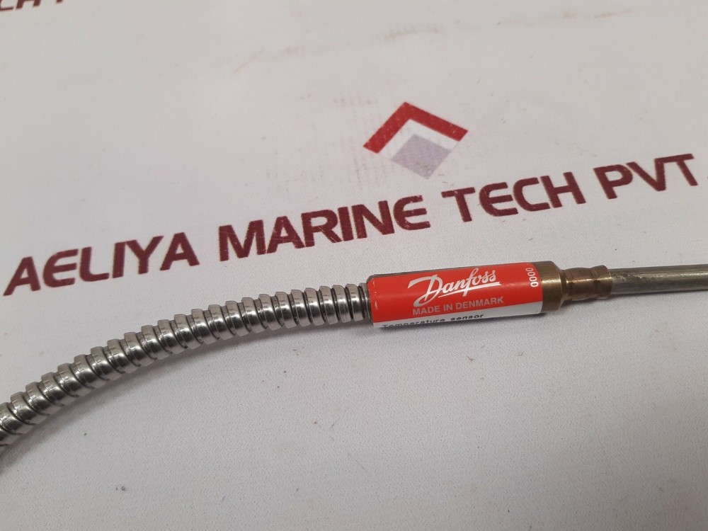 Danfoss Mbt 5111-0101-0135-111 Temperature Sensor