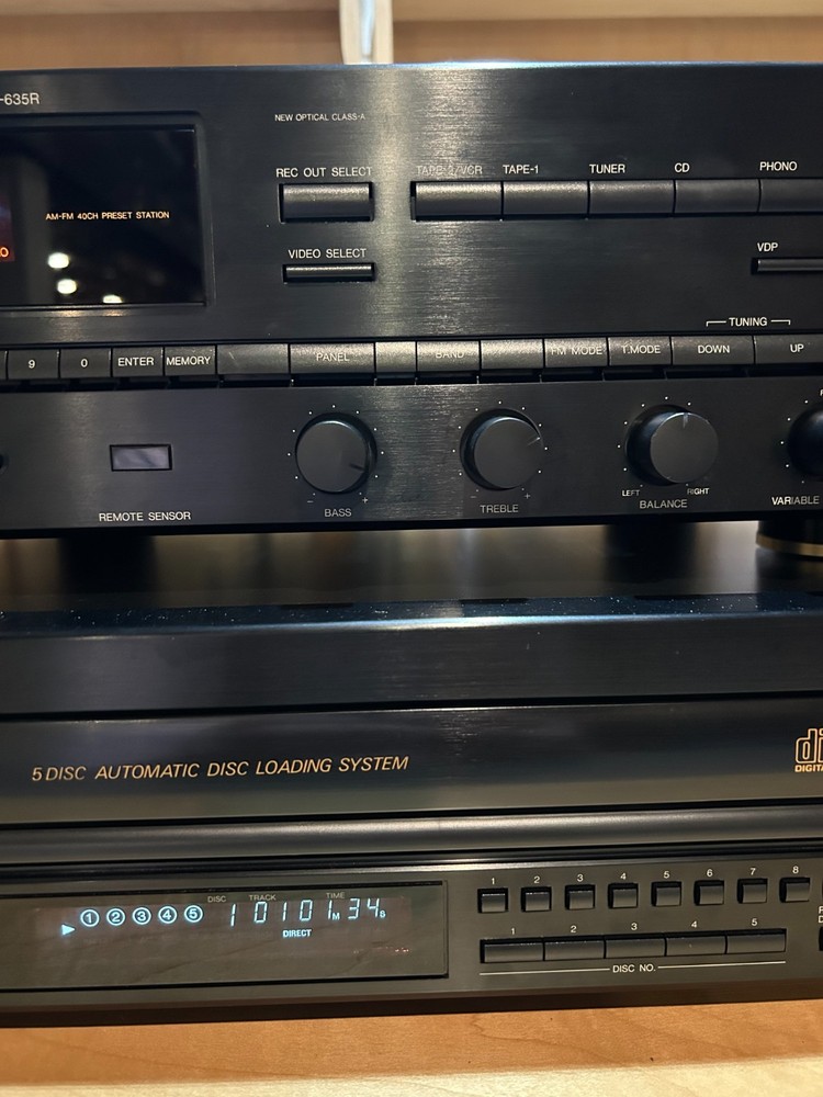 Denon DCM-420 5-Disc CD Changer W/Remote & Operating Instructions Tested Working