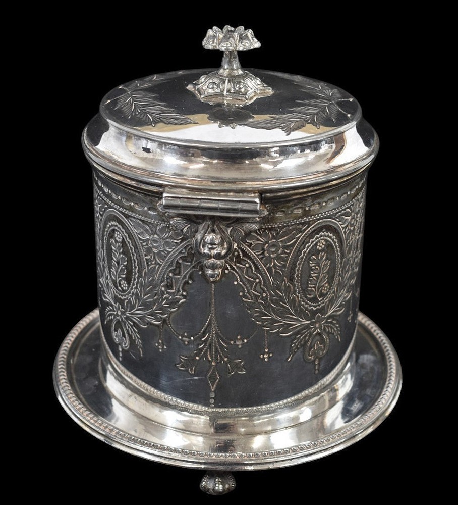 Antique Silver Plated Ornate Decorative Footed Caddy / Biscuit Barrel