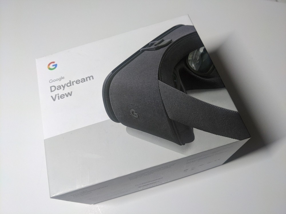 Google Daydream View VR Headset - Slate
