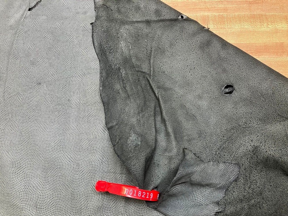 Embossed Goat Leather #0018219 Row 152