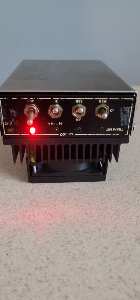 LA 600 TEN METER AMATEUR LINEAR