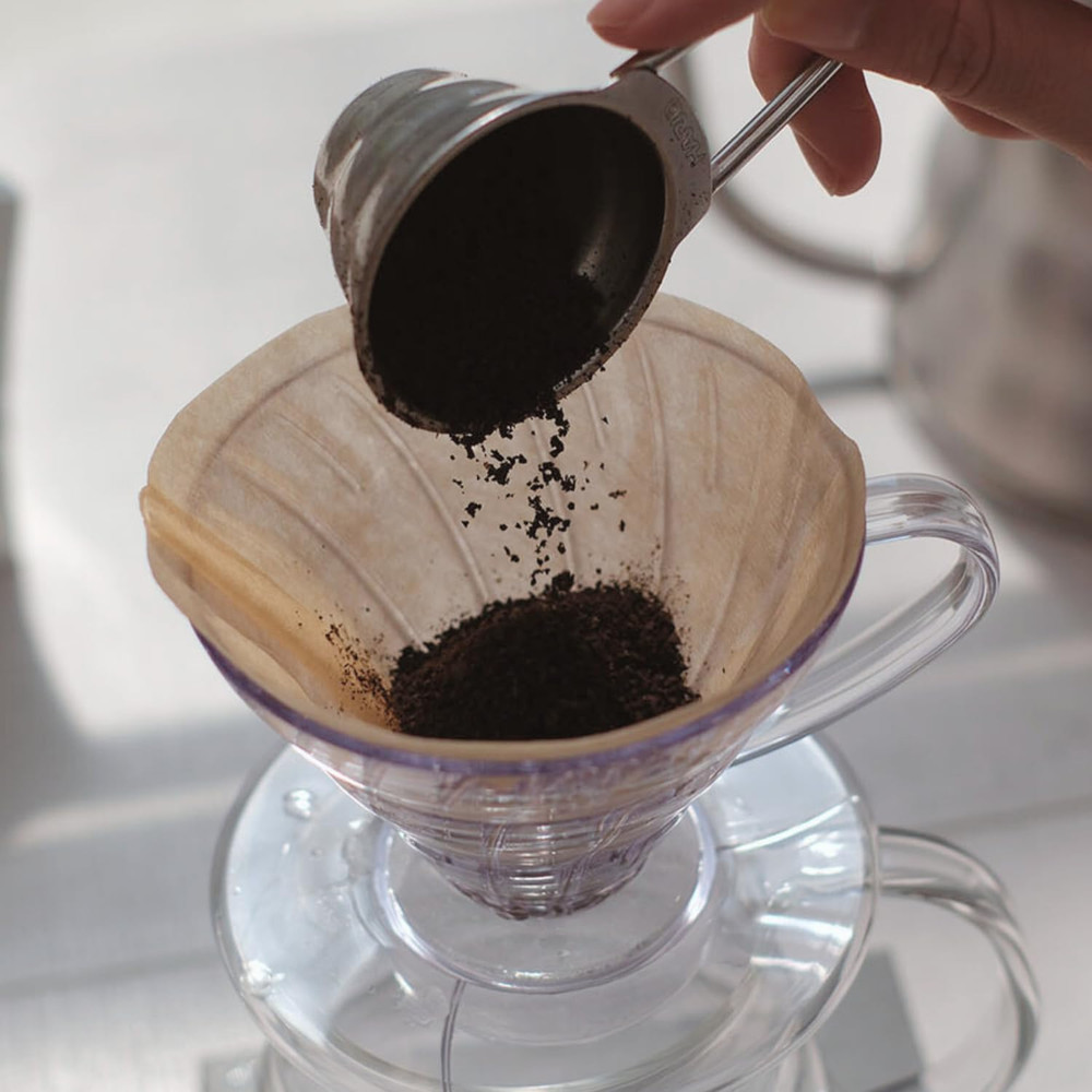 V60 Plastic Coffee Dripper Pour over Cone Coffee Maker Size 02, Red