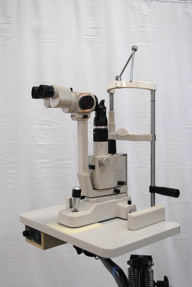 Reichert Xcel 200 Slit Lamp