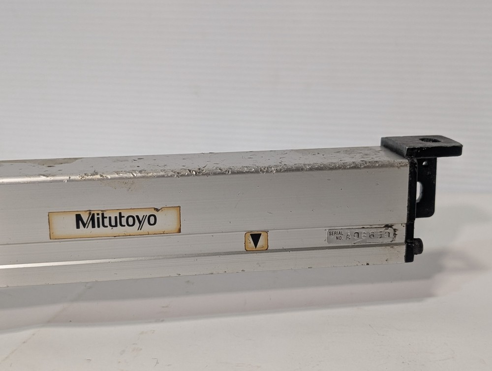 Assorted Mitutoyo linear encoder scale components, sensor cable *FOR PARTS*