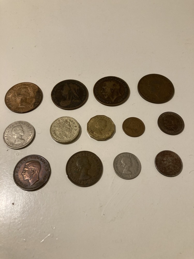 Small selection of GB coins