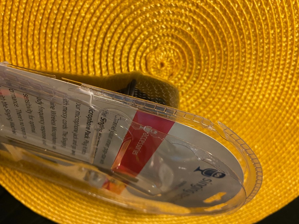 Singing Machine Wireless Microphone Battery Operated