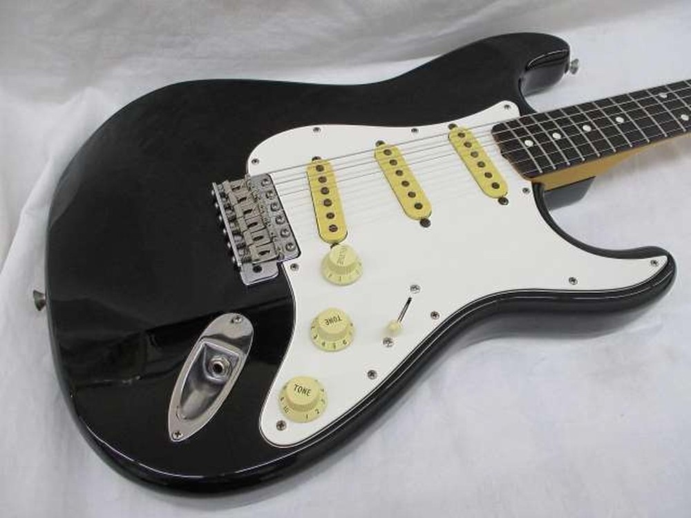 FENDER JAPAN ST62-55 792697
