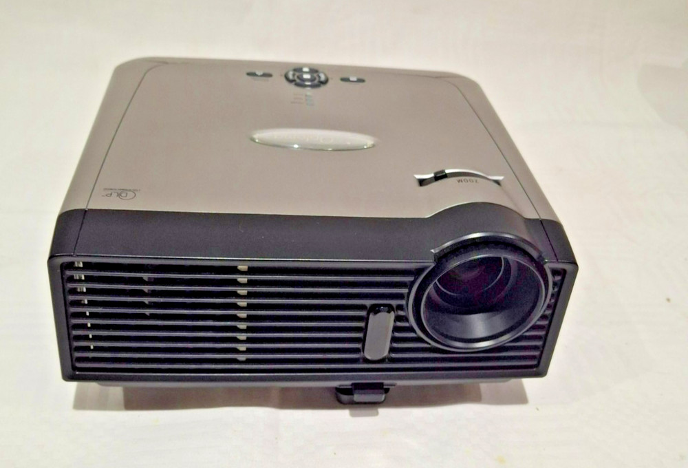 Optoma EP719 DLP Projector