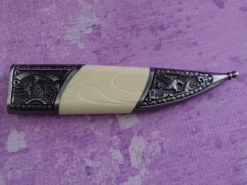 Etched Eagle Bayonet Fixed Blade Knife 6in with Sheath Box Eagle Handle Unique