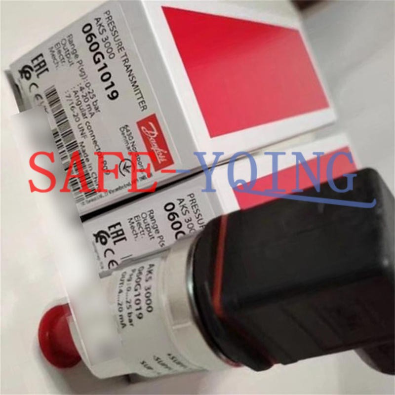 1PCS Danfoss pressure transmitter AKS3000 060G1019 NEW