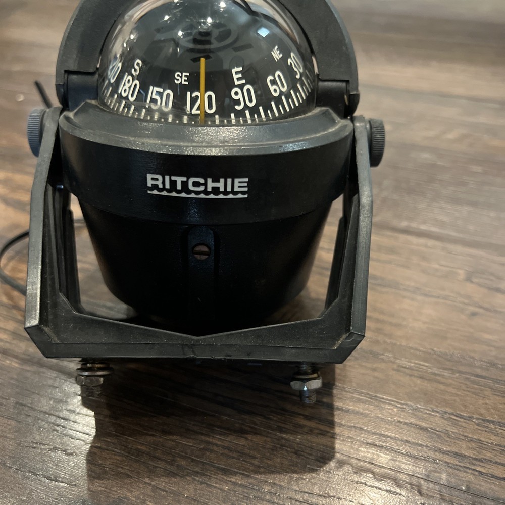 Ritchie Compass Ritchie B-51 Explorer Compass Bracket Mount