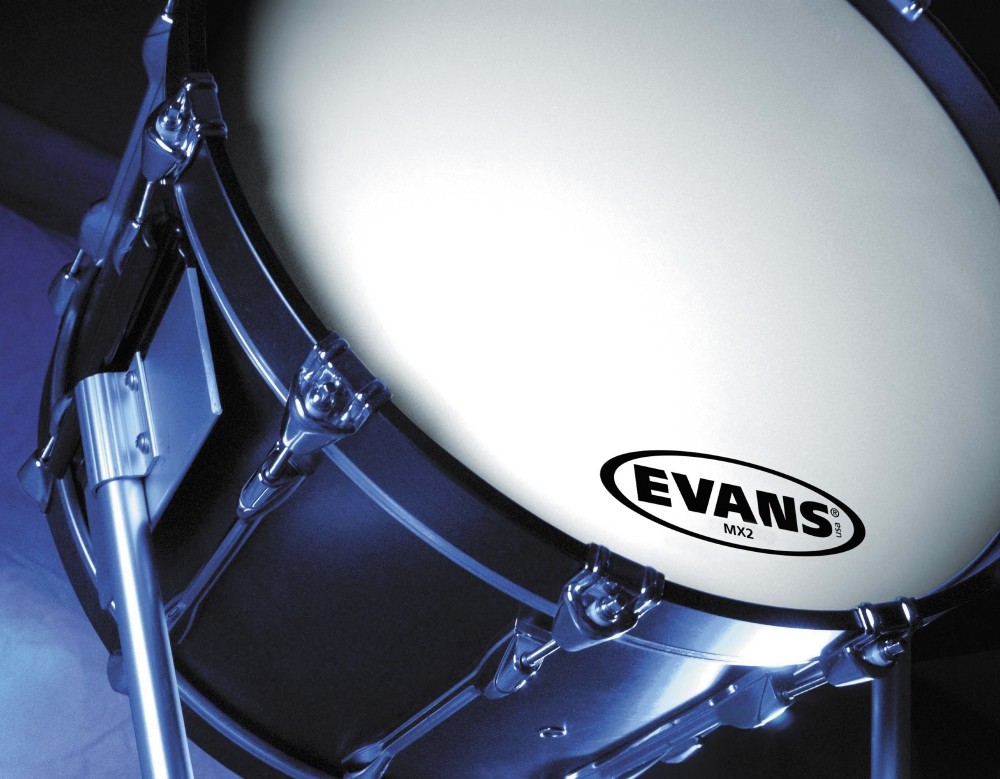 Evans MX2 White Marching Bass Head 22 in.