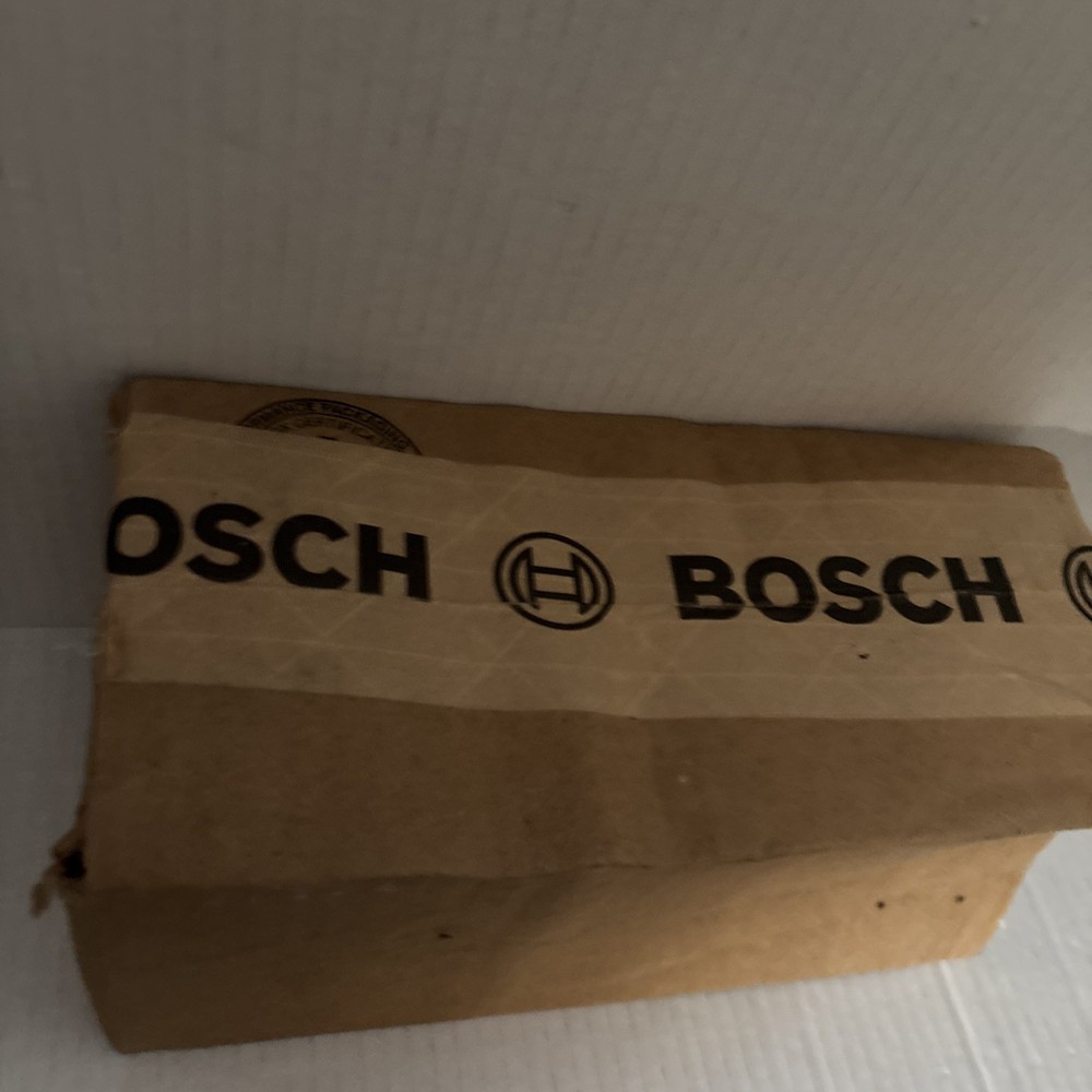 Bosch DS150I Request-to-Exit PIR Security Motion Sensor with trim plate
