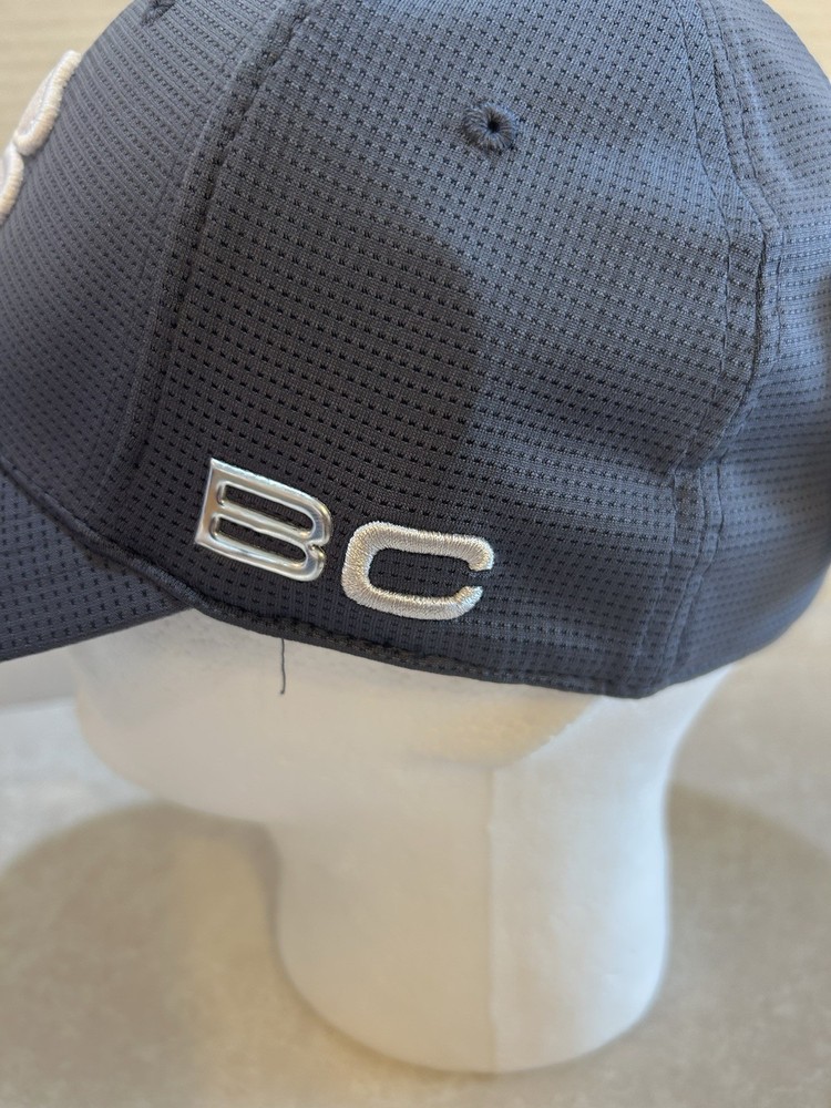 Black Clover Live Lucky Golf Hat. Memory Fit. Small/Medium. NWT. Sharp!