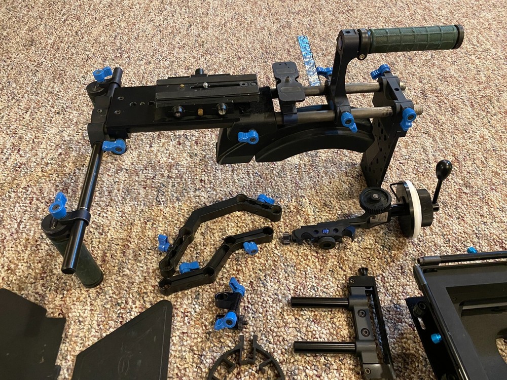 Redrock Handheld Rig, Micro Matte Box and Follow Focus Studio Bundle