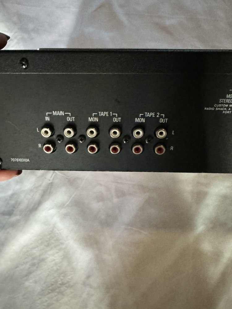 Realistic Ten Band Stereo Frequency Equalizer Model 31-2005 - Tested