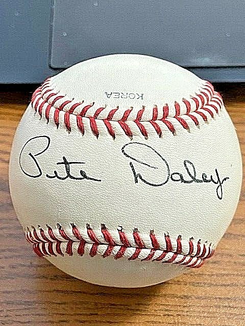 PETE DALEY SIGNED AUTOGRAPHED NCAA BASEBALL!  Red Sox, Athletics, Senators!
