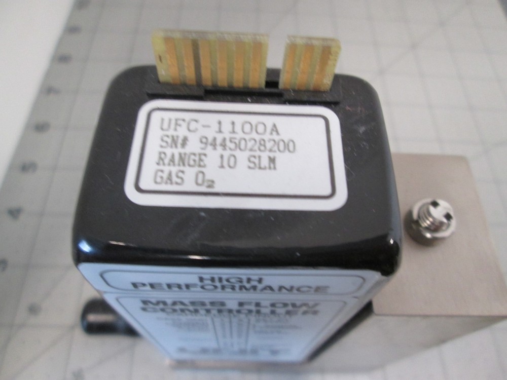 Unit, UFC-1100A, O2, 10 SLM, Mass Flow Controller, New