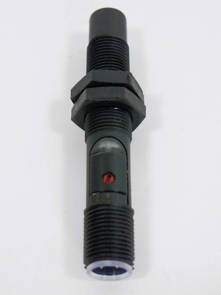 BALLUFF BCS M12BBE2-PSC80H-S04K ( BCS00PN ) Capacitive Level Sensor